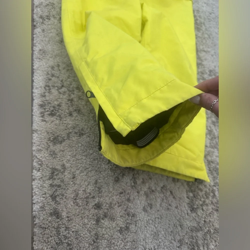 Oneskee Kids Neon Yellow One Piece Snow Suit Ski Suit Size 7-8 Waterproof - Picture 8 of 12